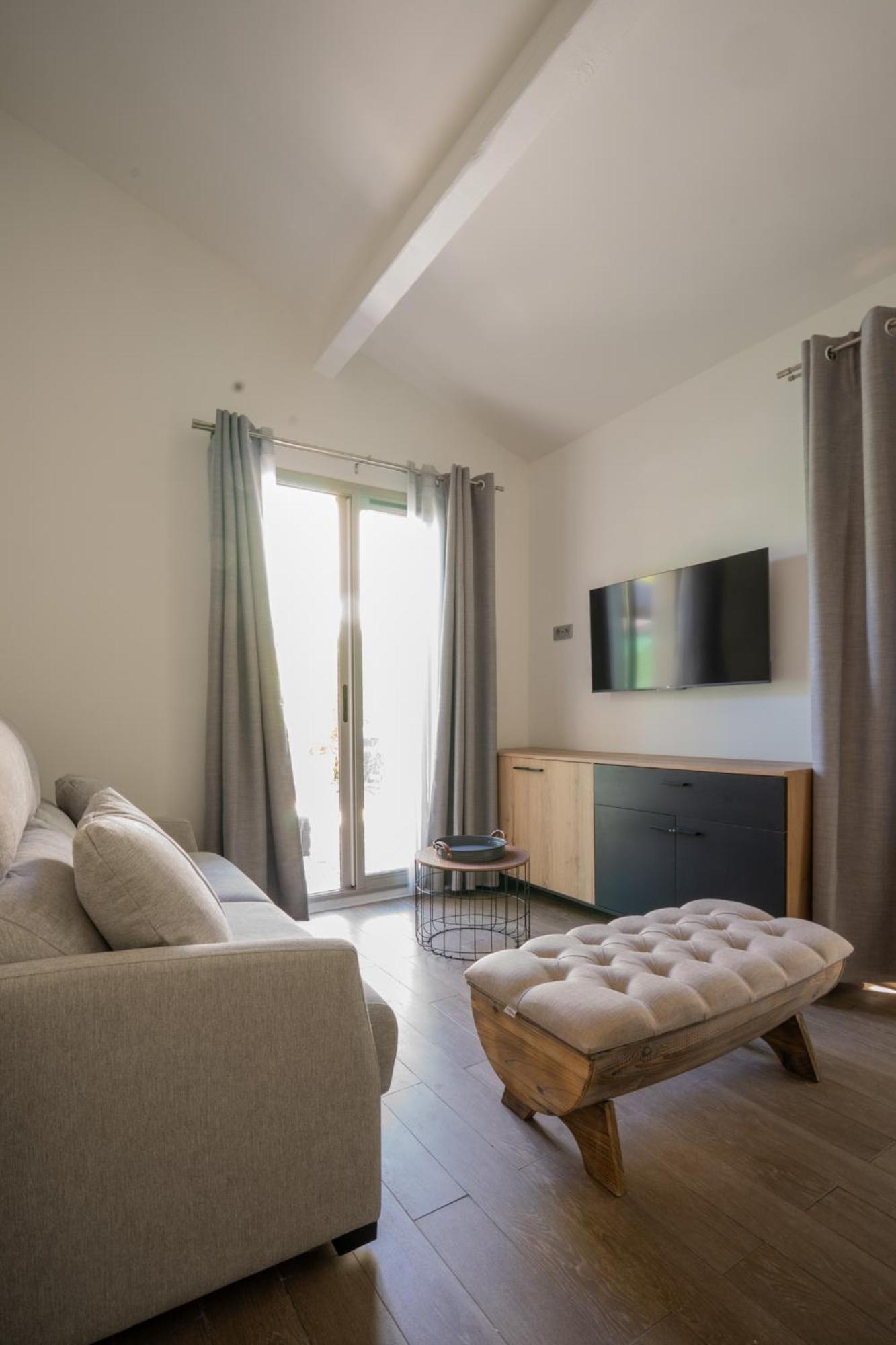 Appartement 6 Pers Jardin Prive La Cabane Bambou - Mandara Beach , Antibes French Riviera Ζουάν λε Πιν Εξωτερικό φωτογραφία